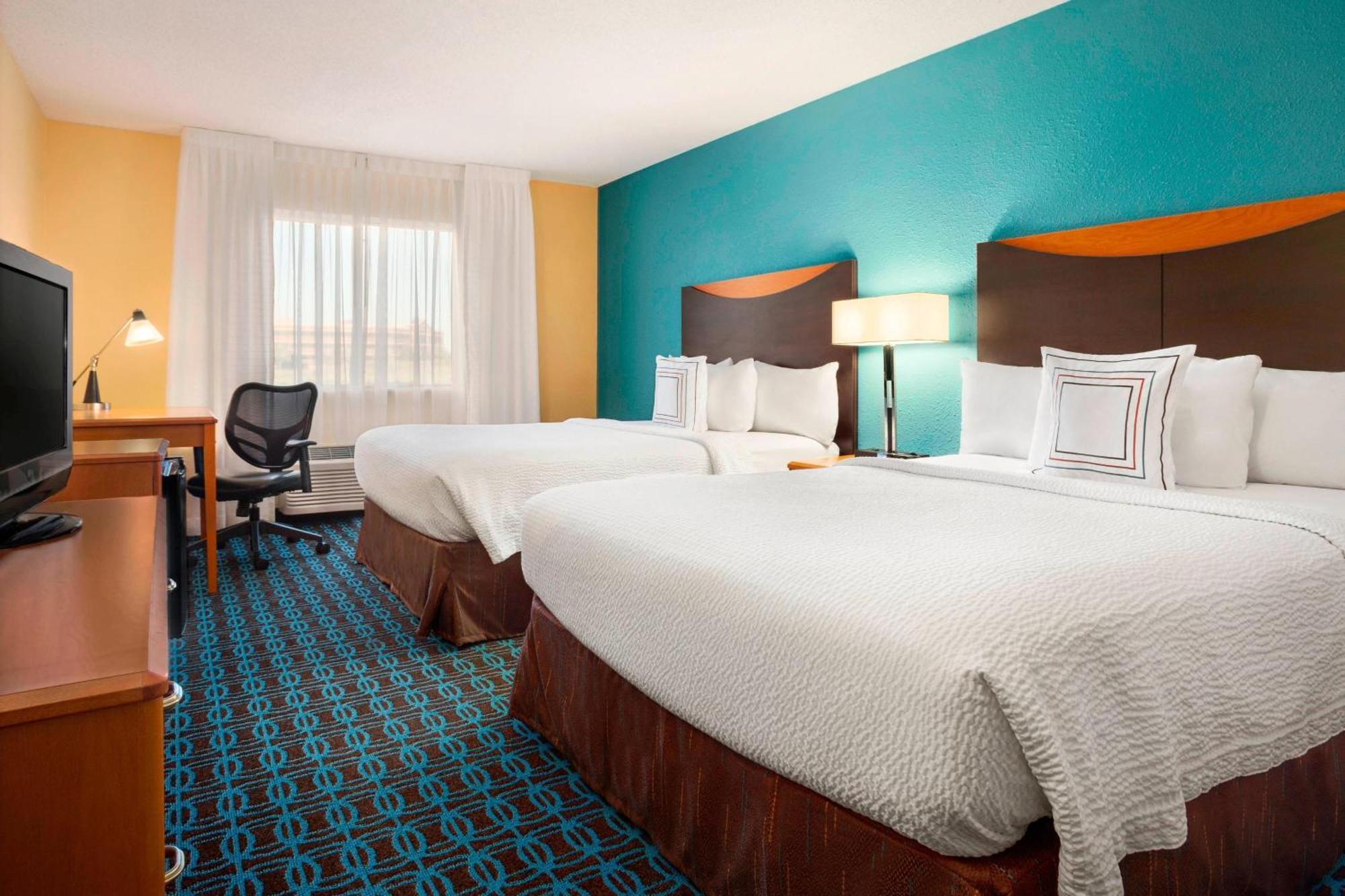 Fairfield & Minneapolis-st. Paul Airport Hotel