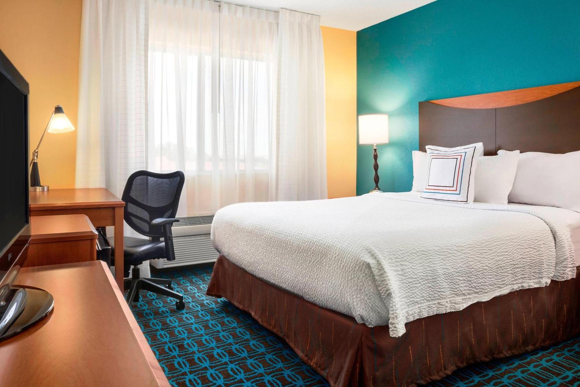 Fairfield & Minneapolis-st. Paul Airport Hotel Mendota Heights